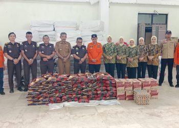 Kejari ,BPJS dan Bank Sulselbar Salurkan Bantuan Korban Terdampak  Banjir