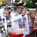 Antusiasme Warga Barru Menyambut Bupati dan Wakil Bupati Baru di Perbatasan