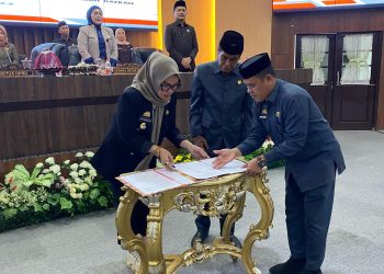 DPRD Dan Pemkab Barru Sepakati Perubahan Struktur OPD dan RPJMD 2025–2029