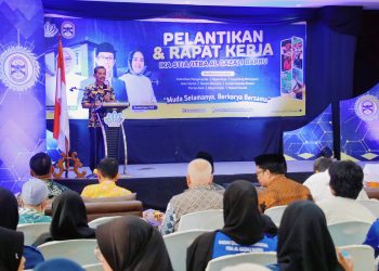Pj.Sekda Barru Hadiri Pelantikan IKA DTIA/ITBA Al Gazali Barru di Aula KH.Baddaruddin Amin Kampus ITBA Al Gazali Barru