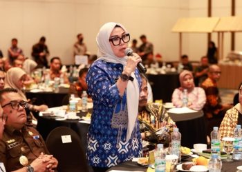 Bupati Barru Didampingi Pj Sekda Barru Hadiri Monev BPJS Ketenagakerjaan di Claro Makassar