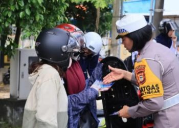 Kasat Lantas Polres Barru AKP Ida Ayu Made Ari Susanti, SH., Memimpin Lansung Operasi Patuh Pallawa 2025