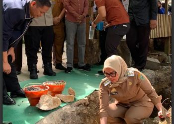 Bupati Barru Hadiri Peletakan Batu Pertama Gedung Rektorat Unmuh Barru, Janjikan Beasiswa untuk Calon Dokter