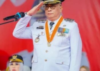 Wabup Abustan Jadi Inspektur Upacara, Paskibraka Barru Tampil Memukau di HUT RI ke-80