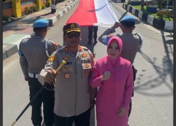Kapolres Barru Pimpin Pembentangan Bendera 800 Meter: ‘Ingatkan Semangat Juang Para Pahlawan’