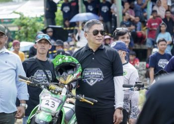 Wabup Barru Buka Lomba Taksi Gabah Libureng Cup Race Seri 3, Tradisi Panen Jadi Ajang Balap Seru