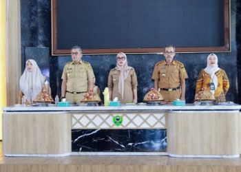 Bupati Barru Pimpin High Level Meeting TP2DD dan Evaluasi PAD Triwulan III Tahun 2025