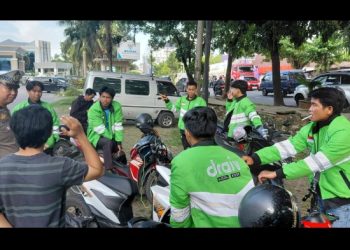 Satlantas Polres Barru Sosialisasikan Keselamatan Berlalu Lintas ke Komunitas Ojol