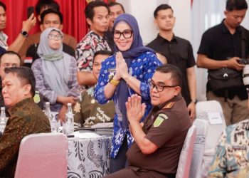 Bupati Barru Teken MoU Penerapan Pidana Kerja Sosial Bersama Kejaksaan Negeri Barru di Makassar