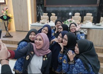 Bupati Barru Lantik Kadis Dukcapil dan Sejumlah Pejabat Struktural pada Malam Pelantikan di Menara MPP