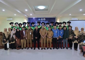 Plt Sekda Barru Hadiri Wisuda Akademi Keperawatan YAPI ke-XVI, Tekankan Peran Strategis Perawat