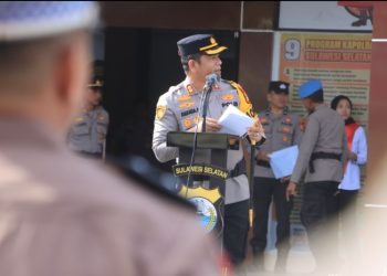 Polres Barru Gelar Upacara Kenaikan Pangkat 44 Personel, Kapolres Tekankan Profesionalisme dan Etika