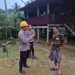 Kapolsek Pujananting Respons Cepat Datangi Kampung Mammekke yang Masih Terisolir