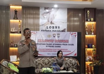 Perkuat Sinergitas, Subdit Satpam/Polsus Ditbinmas Polda Sulsel Gelar Pembinaan di Polres Barru