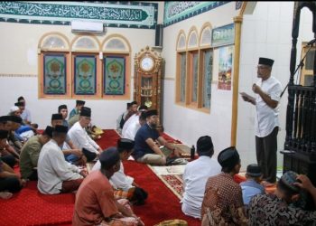 1. Pj. Sekda Barru Pimpin Safari Ramadan Perdana 2026 di Masjid An Najah Sepe’e