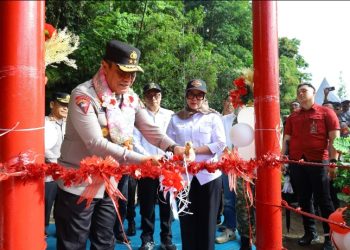 Kapolda Sulsel Resmikan Jembatan Gantung Dusun Pakka Desa Nepo Kabupaten Barru, Dukung Aksesibilitas dan Kesejahteraan Masyarakat