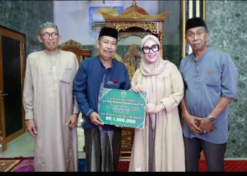Safari Ramadan di Mallusetasi, Bupati Barru Ajak Warga Kupa Perkuat Kebersamaan di Malam Nuzulul Qur’an