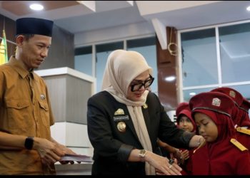 Bupati Barru Hadiri Silaturahmi dan Penerimaan Rapor Siswa Sekolah Rakyat Terintegrasi 65 Barru