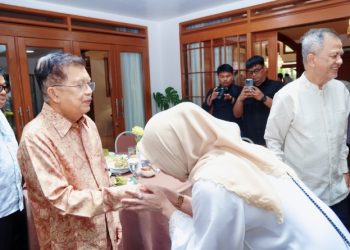 Hangat dan Penuh Kekeluargaan, Halal Bihalal di Kediaman Jusuf Kalla Satukan Tokoh Nasional dan Daerah