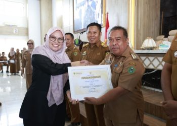 Kepala Kelurahan Sumpang Binangae Raih Terbaik II di Musrenbang RKPD 2027 Barru