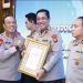 Kapolda Sulsel terima Penghargaan IKPA T.A 2025 Peringkat I dari Kapolri, wujud komitmen pengelolaan anggaran yang profesional dan akuntabel*