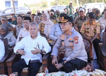 Polres Barru Tegaskan Dukungan Program Nasional, Kawal Tanam Serentak Oplah