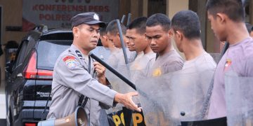 Siswa Latja SPN Batua Asah Kemampuan PHH di Polres Barru