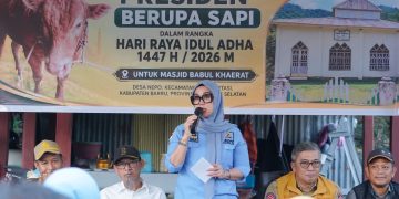 Bupati Barru Serahkan Sapi Kurban Presiden Prabowo untuk Warga Desa Nepo