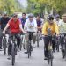 Bupati Barru Gowes Keliling Kota Saat CFD, Pantau Infrastruktur dan Sapa Warga
