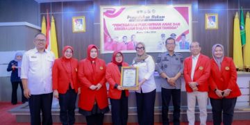 Bupati Barru Buka Penyuluhan Hukum FH Unhas, Soroti Pencegahan Perkawinan Anak dan KDRT