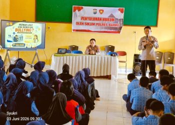 Polres Barru Edukasi Siswa SMPN 1 Barru soal Bahaya Bullying dan Konsekuensi Hukumnya