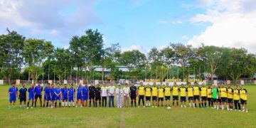 Laga Ekshibisi Penutupan Liga Ramang U-17 Berlangsung Meriah, Forkopimda Barru Menang Tipis