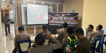 Kapolres Barru Hadiri Nobar Piala Dunia Bersama Warga, Wujudkan Polisi Dekat dengan Masyarakat