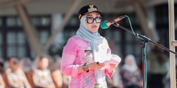 Pimpin Upacara Harganas ke-33, Bupati Andi Ina Ajak Perkuat Ketahanan Keluarga Menuju Indonesia Emas 2045