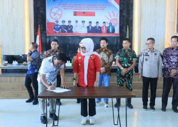 Polres Barru Edukasi Pelajar tentang Bahaya Narkoba, Kenakalan Remaja, dan Pernikahan Dini Bersama Forkopimda