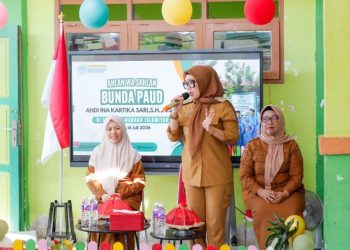 Tinjau MPLS, Bupati Andi Ina Ajak Guru Bentuk Generasi Berakhlak dan Mandiri Sejak TK
