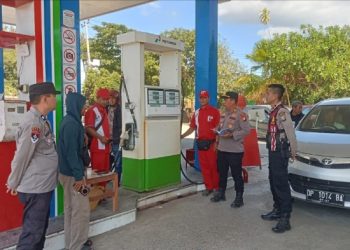 Polsek Barru Pastikan Stok BBM di SPBU Siawung Aman, Distribusi Berjalan Normal