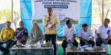 Wabup Barru Dorong Optimalisasi Tambak, Petambak Manfaatkan Pupuk Bersubsidi untuk Tingkatkan Produksi
