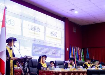 Bupati dan Wabup Barru Hadiri Pengukuhan Guru Besar UNM, Prof. Kamaruddin Hasan Jadi Kebanggaan Daerah