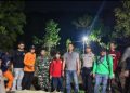 Medan Terjal, Tim Gabungan Rela Mendaki Gunung Padamkan Karhutla di Barru