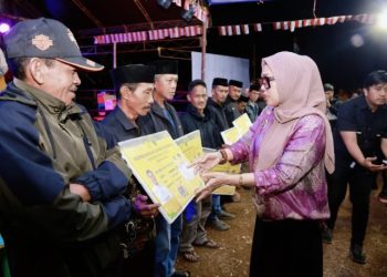 Panen Padi Gattareng Meningkat, Bupati Barru Dorong Petani Terus Berinovasi
