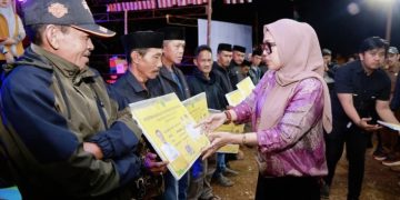 Panen Padi Gattareng Meningkat, Bupati Barru Dorong Petani Terus Berinovasi
