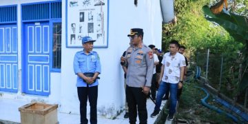 Antisipasi El Nino, Kapolres Barru Pantau Debit Air Baku di Bendung Batu Bessi