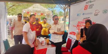 Wabup Abustan Semarakkan Lomba Tradisional, Ajak Warga Bayar PBB via QRIS