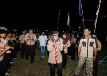 Bupati dan Wabup Barru Kunjungi Perkemahan Pramuka di Balusu dan Soppeng Riaja