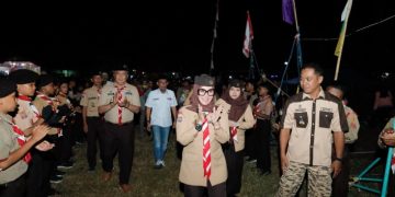 Bupati dan Wabup Barru Kunjungi Perkemahan Pramuka di Balusu dan Soppeng Riaja