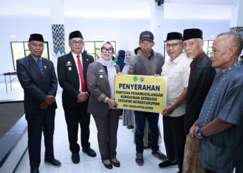 Pemkab Barru dan Baznas Luncurkan Program Penanggulangan Kemiskinan Berbasis Ekonomi Berkelanjutan