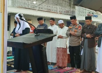 Polres Barru Kawal Pelaksanaan Shalat Istisqa dalam “Barru Bermunajat”