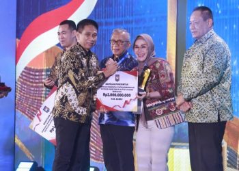 Barru Raih Terbaik I Layanan Kesehatan Regional Sulawesi, Dapat Insentif Rp2 Miliar