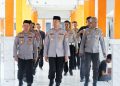 Baru Menjabat Kapolres Barru, AKBP Suryo Wibowo Langsung Jenguk Anggota Kecelakaan di RSUD Lapatarai